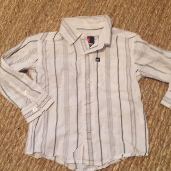 Bundle of boys  shirt and distressed shorts - Picture 2 of 7